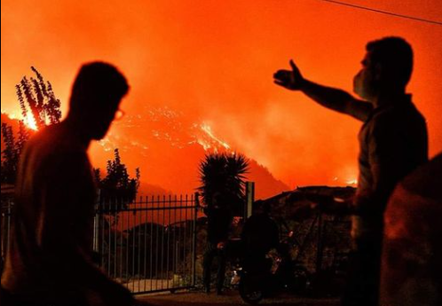 ΦΩΤΙΑ ΣΤΗΝ ΚΟΡΙΝΘΙΑ: Γονείς 3 παιδιών οι νεκροί!